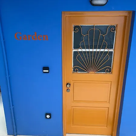 Aparthotel The Blue House